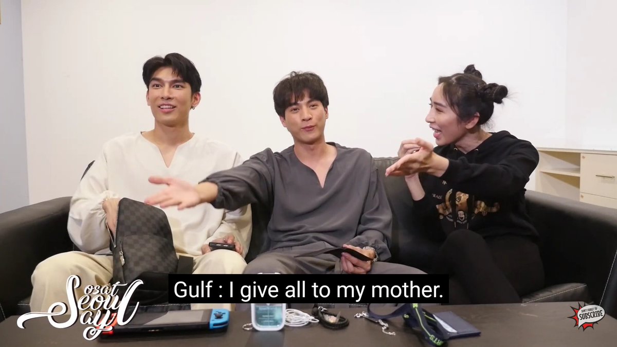 Something precious about Gulf is that the money he earns from his job, he always gives it to his mom. —Fact: He once had 40k baht and he gave 10k (each) to his parents, aunt and sister 