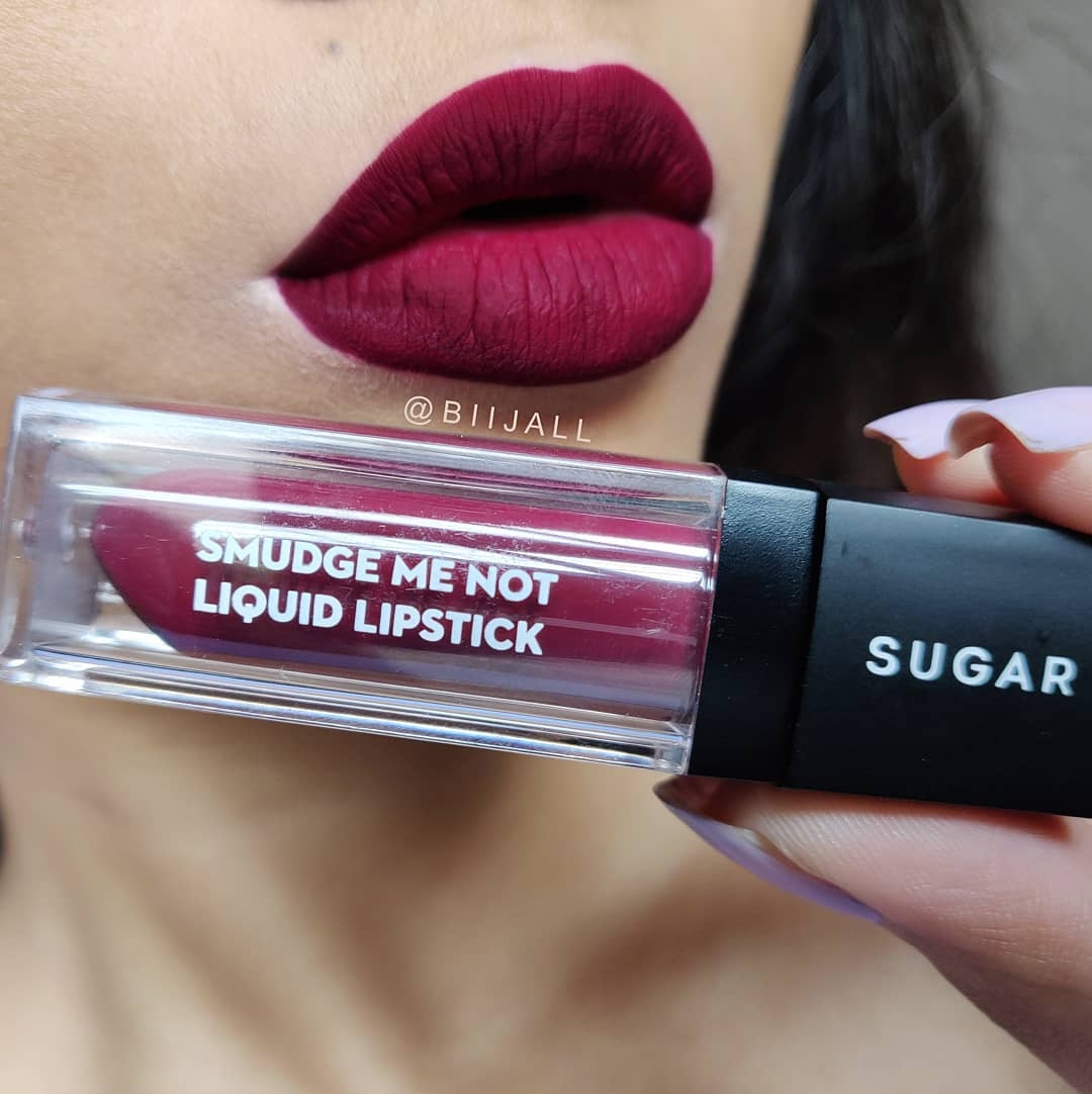 trySUGAR's tweet photo. Stand ou! π
In frame: Bijal
.
#LipstickLove #LipsLoveSUGAR https://t.co/9F7GlWquMm