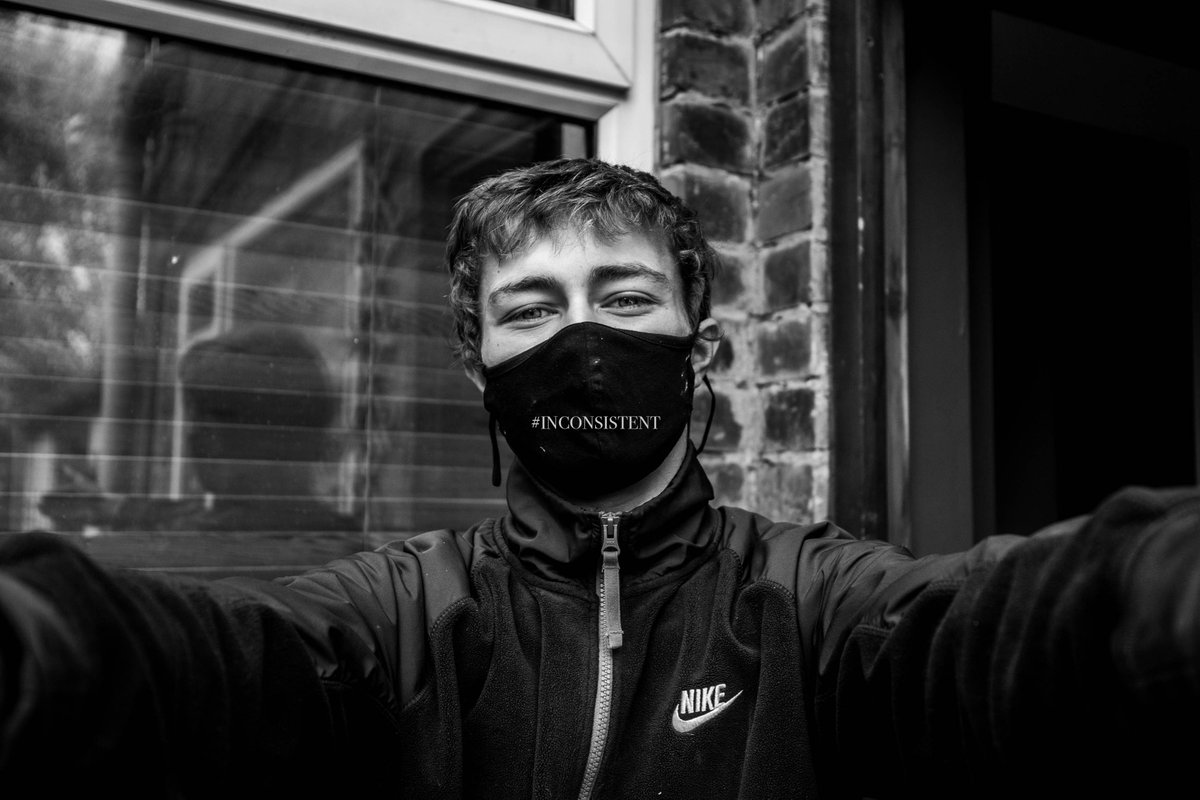 NdavisonR's tweet photo. Experimenting with my #30secondsofstreet #thecomfortofstrangers portrait project i always have used the same lens but thought I would #experiment with another lens + arms out-I know this portraitee-my stand in for my vision
I ask for 1word that narrates their experience of 2020 https://t.co/74E8McYtyq