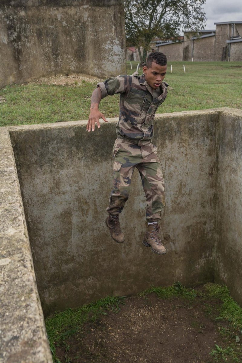 7e_brig_blindee's tweet image. Une semaine 📆 #Centaure 🇫🇷relativement calme,...😏

✅ Les 😈du @152RIofficiel s’emparent de la lagune 🏝 d’Abidjan 🇨🇮 
✅@les_turcos 🌙saluent la @VilledEpinal avant les 🛫pour  la #BSS 
✅PC et  biathlon au @3eRG_Officiel 
✅Rallye des jeunes 🐉du @5eDragons au #CFIM 3eRCA