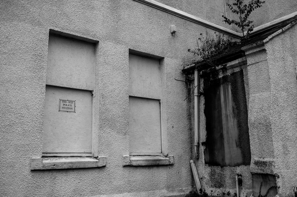 Final book travels for now (damn coronavirus): Don Valley. The smile around Doncaster is a mixture of market towns, city suburbs and struggling former pit villages. Like many red wall seats, it is rural but with plenty of urban grit and industrial estates http://instagram.com/sebastianepayne&nbsp;