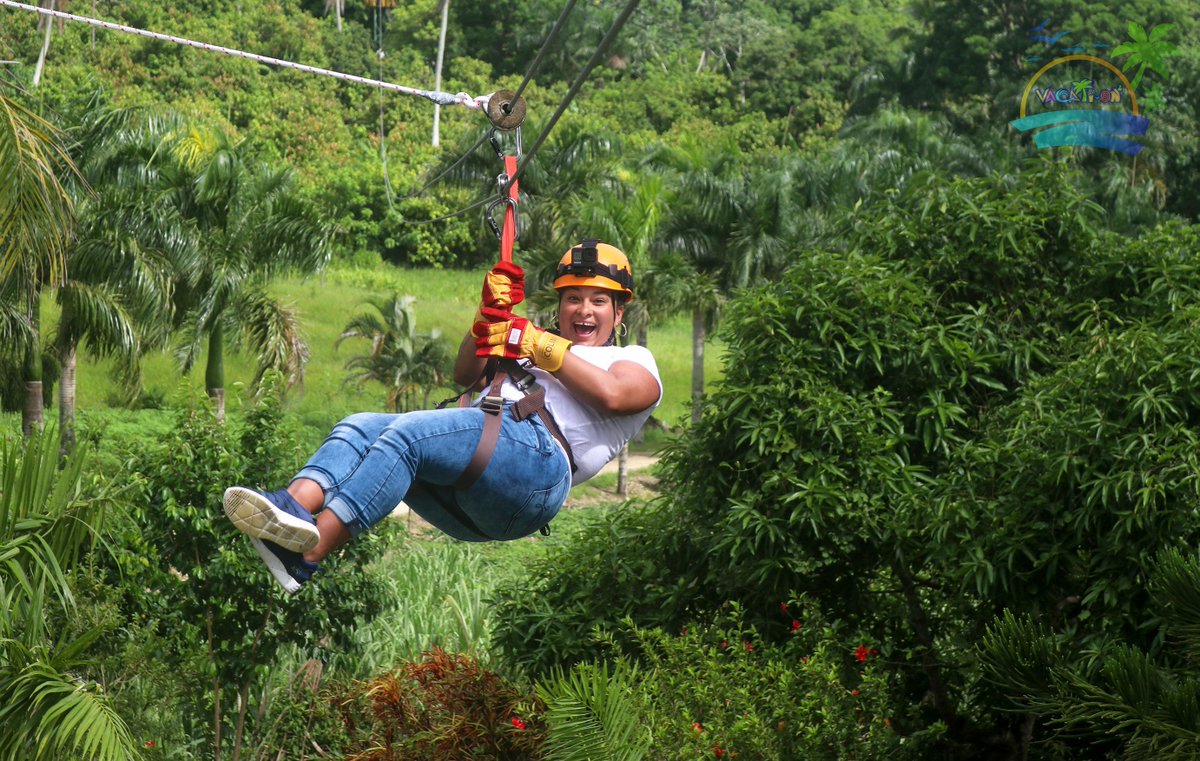 vacationonrd's tweet photo. Momentos de alegría y aventura, son increíbles recuerdos para tus vacaciones! 😎
https://t.co/WJz1xinSjf
Nota: Gracias Chicas por preferir nuestro servicio, nos vemos pronto! 🇩🇴 ❤️ 🏝️
#VacationOnRD #ZipLine #PuntaCana2020 #ExcursionesPuntaCana https://t.co/DkLG9dh3Lz