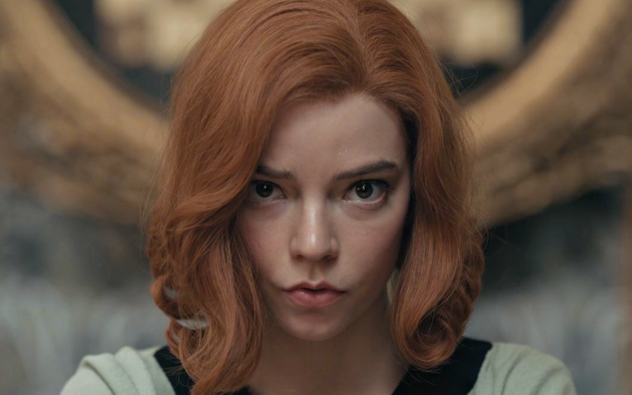 lolitascak3's tweet photo. ดู The Queen's Gambit จบแล้ว เป็นซีรีส์มีทั้งหมดเจ็ดตอน สนุกมาก เล่าเรื่องชีวิตของผญคนนึง ตั้งแต่กลายมาเป็นเด็กกำพร้า จนมาเรียนรู้หมากรุก ได้รับอุปการะ และเริ่มต้นเส้นทางการแข่งหมากรุก โดยที่ปลายทางเธออยากชนะเซียนหมากรุกรัสเซียคนนึงให้ได้ เป็นซีรีส์ที่ไม่น่าเบื่อตรงไหนเลยอะ ดีงาม https://t.co/BqIpaqrKaM