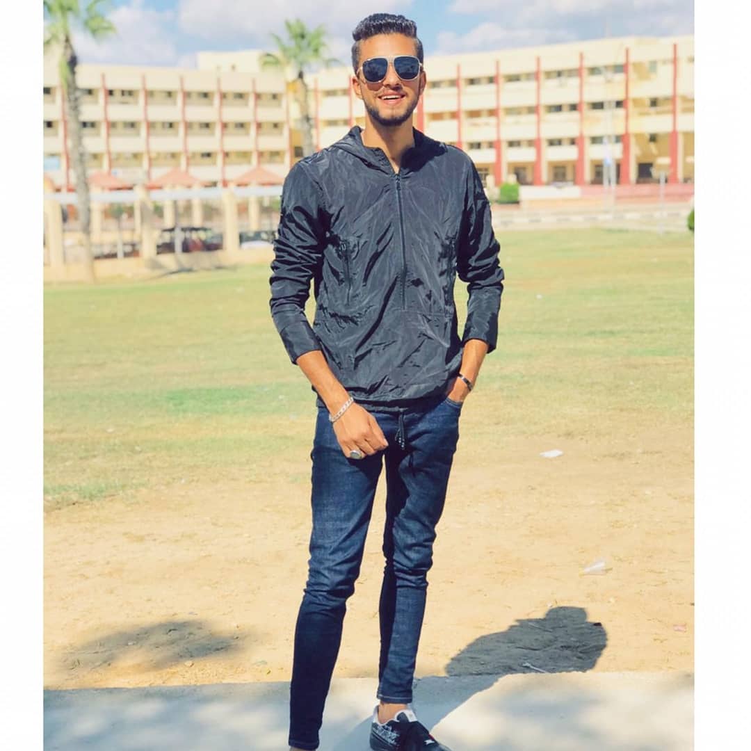 اللي تعرف تاخدوا وانت ميت امسك فيه وانت حي 👌🖤