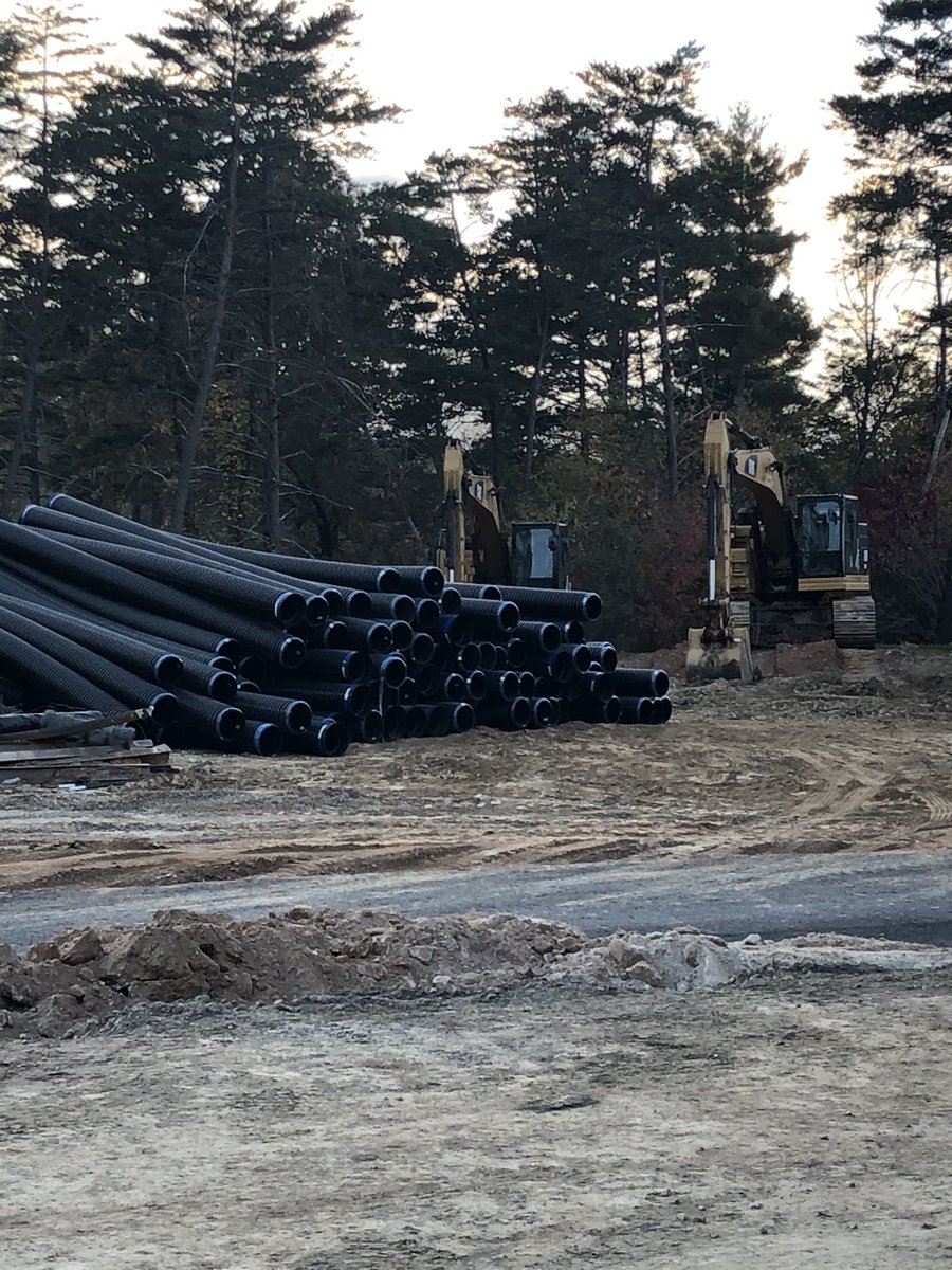 1212Marilyn's tweet photo. Saturday morning preparations for buildings to accommodate at least 1,000 people in a tiny space in a quiet neighborhood. What was once home to bear, deer &amp; other animals will be home to high end animals of a different nature. Most likely from Atlanta, Charlotte, NYC. This is us. https://t.co/uaeATT6Zny