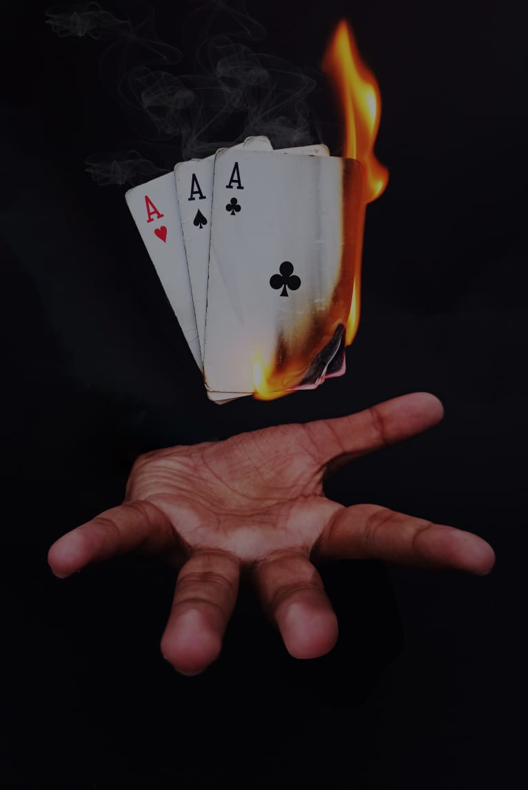imvikaskohli's tweet photo. Another Levitation Photography by genius Priya π
What a photography it's just unbelievable and don't mention to credit my hand it a lot of appreciation too.
#levitation #photography #Priya #Artist #FloatingChallenge #Cards #fire π₯#incredible #art #illustration #bestphotography https://t.co/cpLsMebfl9