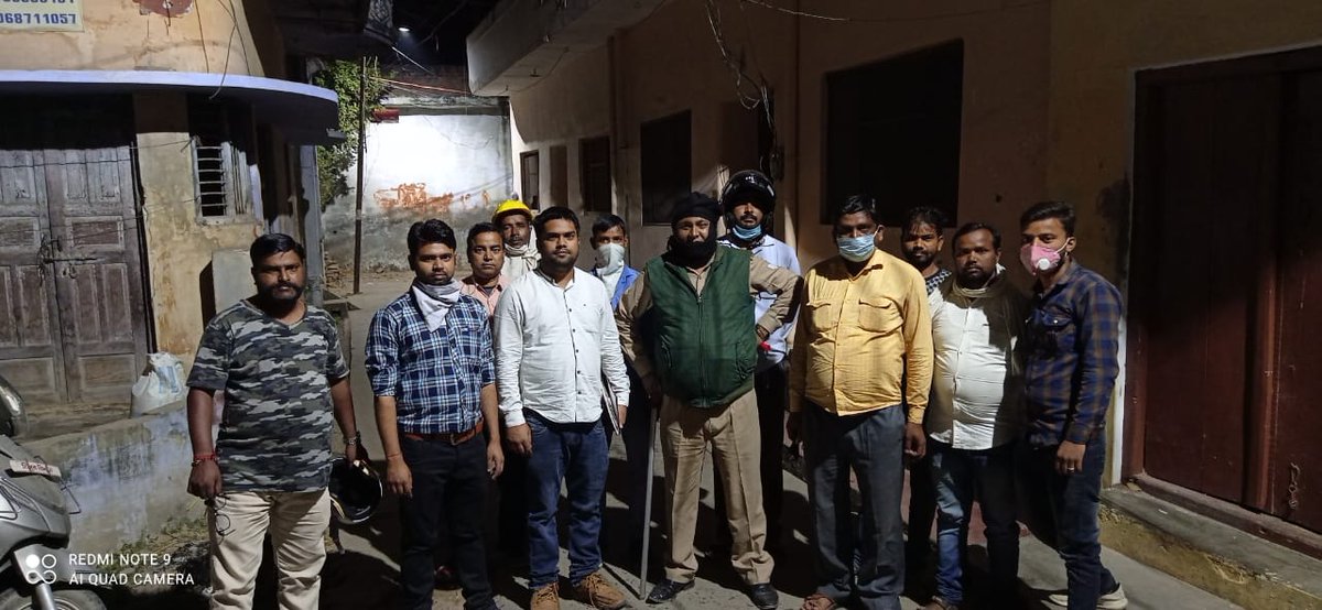 MvvnlPilibhit's tweet photo. 23 Oct,Morning raid conducted by Vidhut Vibhag in Pilibhit headquarter.9 no thefts caught.
FIR being lodged.@ChairmanUppcl @UPPCLLKO https://t.co/5iLzAQwPf6