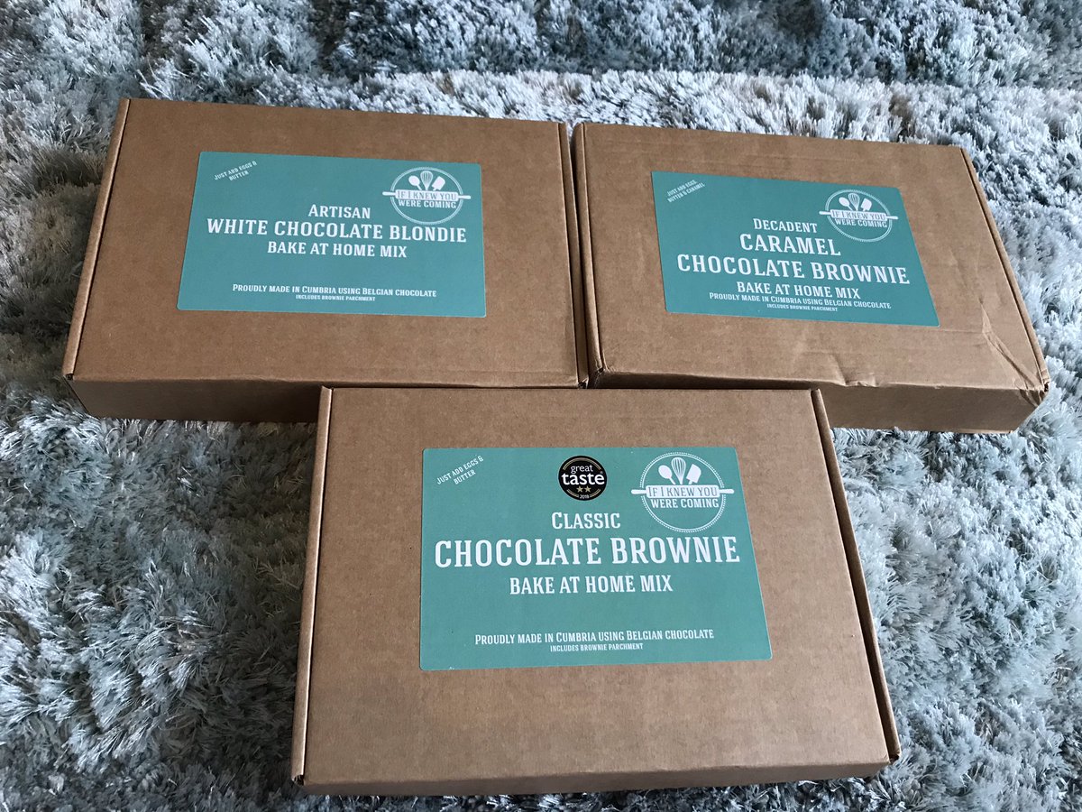 AyOhTee93's tweet photo. AD - 3 month brownie subscription - £20.99 

https://t.co/J9DYPpjwln

@ifiknewbaking https://t.co/Uo946wWhSs