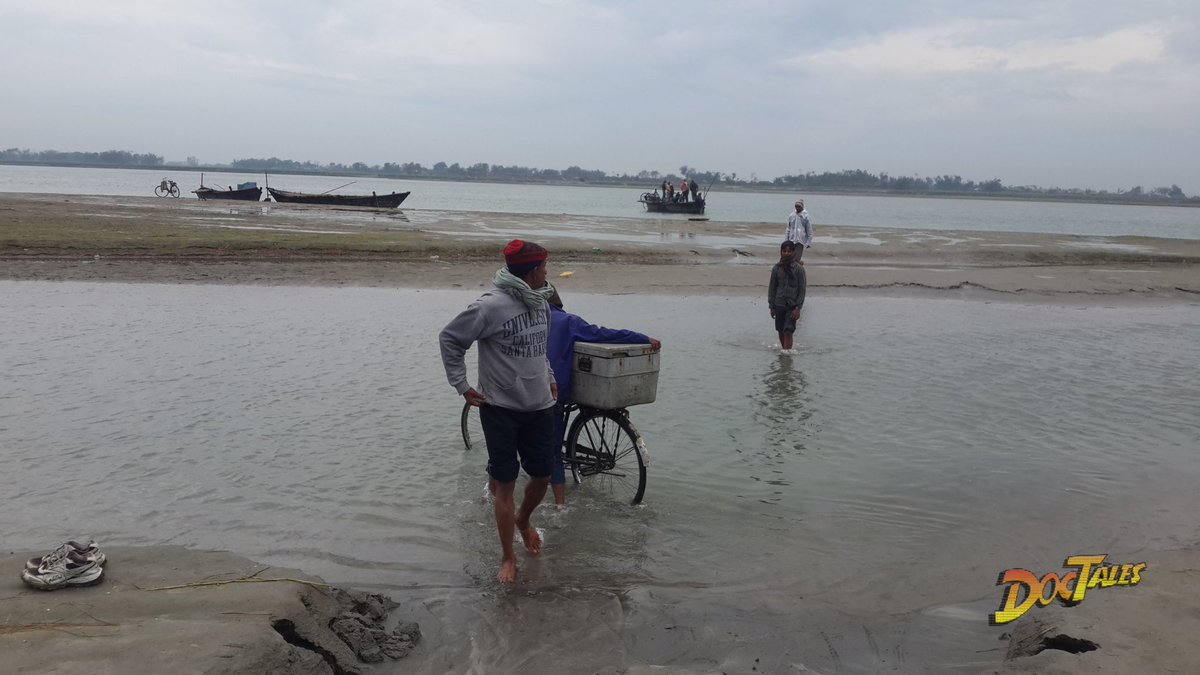 Bridge over river Koshi was a dream which came true, but by that time my days in Bihar were about to be over. Delivering large amount of Polio vaccine and that too in Cold Chain was really challenging. Thanks to the volunteers from the community.  #WorldPolioDay