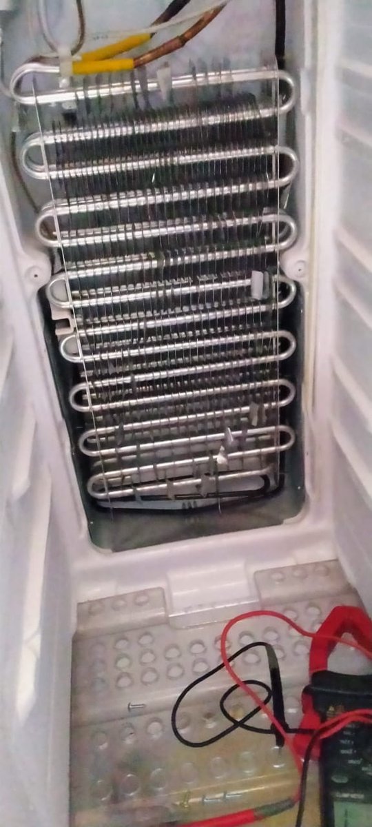 Mehrotra2Ankit's tweet image. इतना तो 3 साल के छोटे बच्चे नही लीक करते जितना 3 साल में मैंने @SamsungIndia लीक करना स्टार्ट कर दिया |
#sidebysiderefrigerator
#shamesung
NCH में फोन पर अपनी व्यथा नोट करा दिया है|
सोमवार को कोर्ट के माध्यम से लीगल नोटिस भेजूंगा  और उसकी कॉपी ट्वीट कर दूंगा |
#शेमसंग