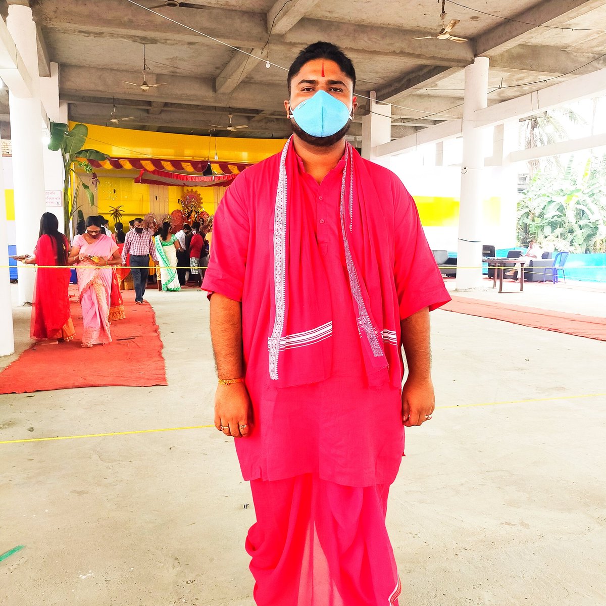 AnupalPathak's tweet photo. ॐ সর্বমংগল মাংগল্যে শিৱে সর্বার্থ সাধিকে!
শৰণ্যে! ত্ৰিয়ম্বকে গৌৰী নাৰায়ণী নমস্তুতে। https://t.co/RRbYBWRL5W