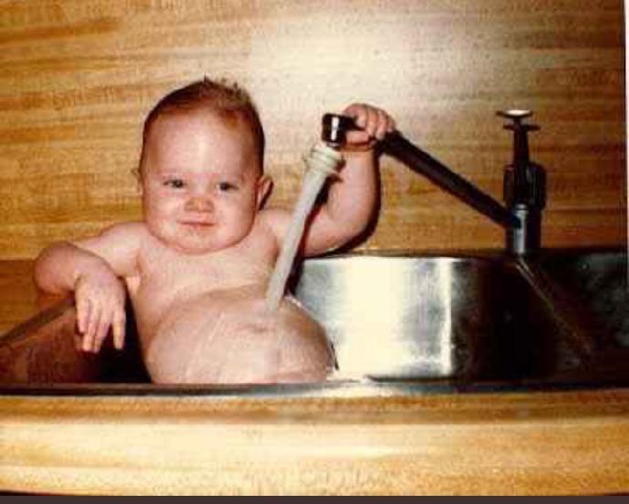 R00b01's tweet image. Icons,today's hashtag is #StreamLaycon
Let's go