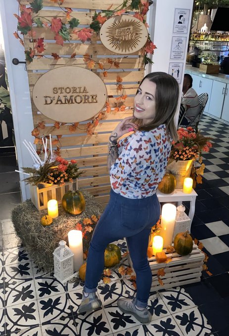 Colombia was fun👋🏼 But I&rsquo;m so happy to finally be back in NYC 💕 https://t.co/TFYh0fPfF3<a href="/tag/mvsales"class="tags"><span>#mvsales</span></a>