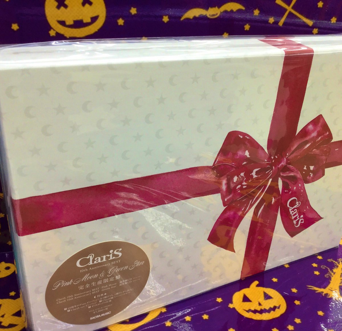 ট ইট র アニメイト秋葉原本館 Cd新譜情報 Claris Claris 10th Anniversary Best Pink Moon Green Star 完全生産限定盤 Pink Moon 初回生産限定盤 通常盤 Green Star 初回生産限定盤 通常盤 は絶讃発売中 アニメイト特典 は