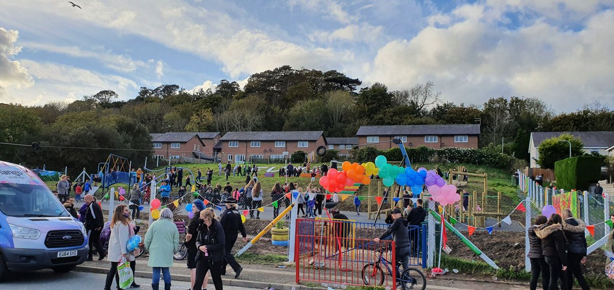 NigelPickavance's tweet image. Over 3 years of planning and it&apos;s happened, the MAES G FUNZONE is officially OPEN ! 
#MaesgThePlaceToBe
#UnityInTheCommunity
#OntoTheNextProject
#Proud
#UnityInStrenght 
#PowerToThePeople
#FutureGenerationInGoodHands 
#Respect