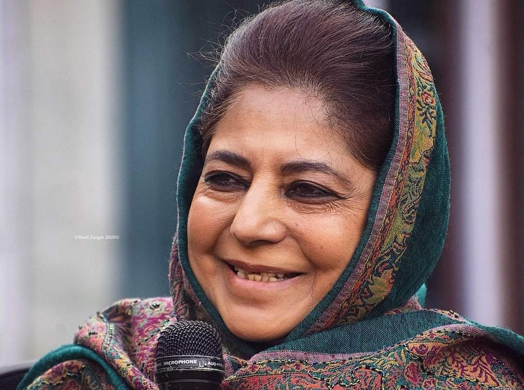A political leader in 21st century so brazenly inciting religion to divide the people that too in an area with sensitive security situation/eco system is indeed a threat to peace and progress in   #Kashmir(10/11)