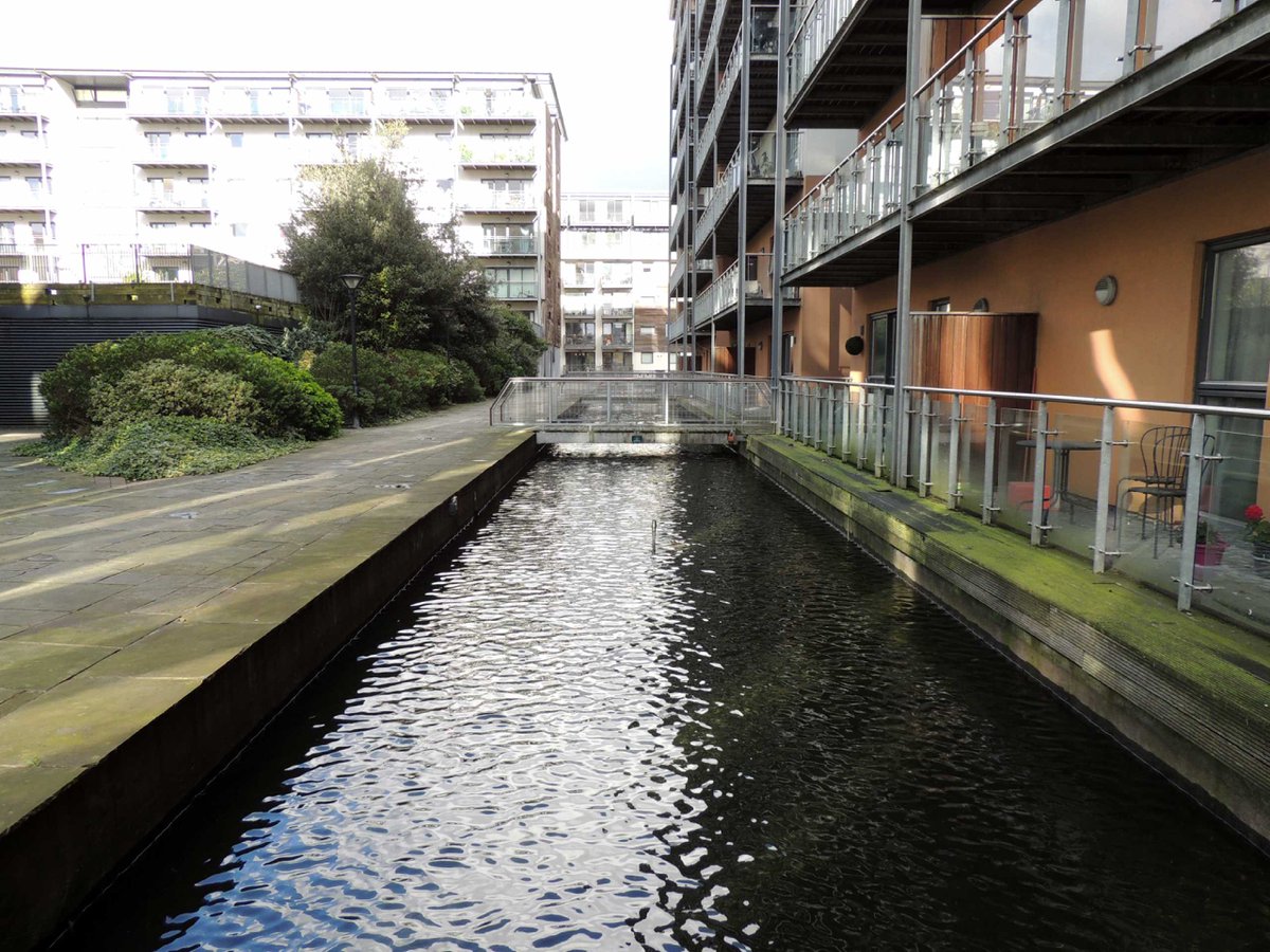 AuctionsNorthW's tweet photo. #EWS1form  #investors  #owneroccupiers #Citycentre #location #huge #livingspace #AUCTION #mustview
Call Adam for a physical viewing. MUST SEE!! 
01614434740 https://t.co/x0yQYnvBeR