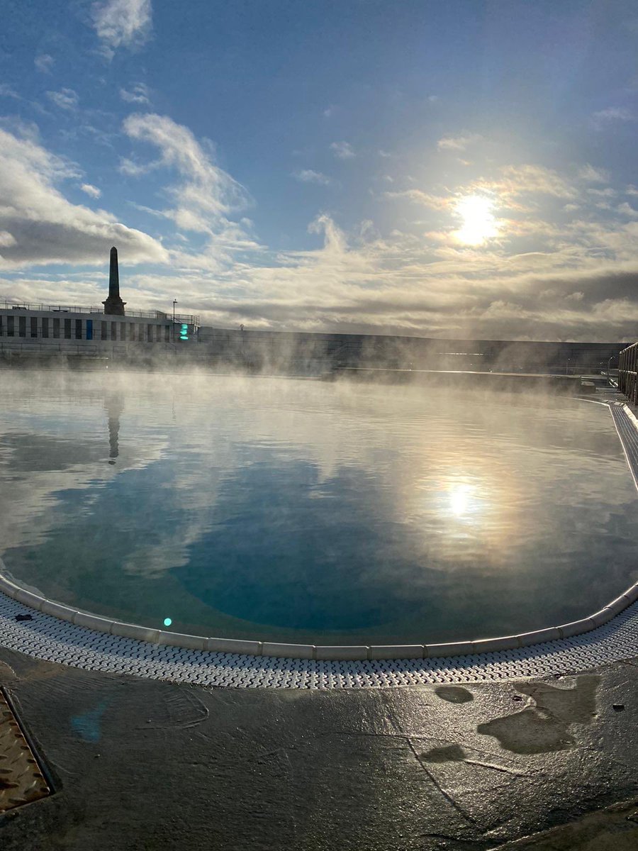 GELtd's tweet photo. Our #steaming #geothermal pool at ⁦@JubileePoolPZ⁩, #cornwall this morning.  #clean #greenenergy in action. https://t.co/gAHZJrknic
