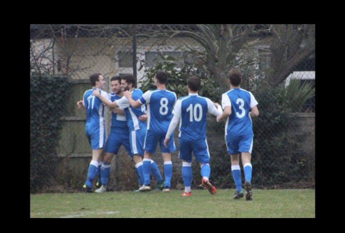 BasTownFC's tweet photo. He appears in this photo 👀 if you know us already you’ll know 5 out of the 6 of these players are already part of the club! This picture was 4 years ago 👀 #BandBack https://t.co/FQsKaJXVSq