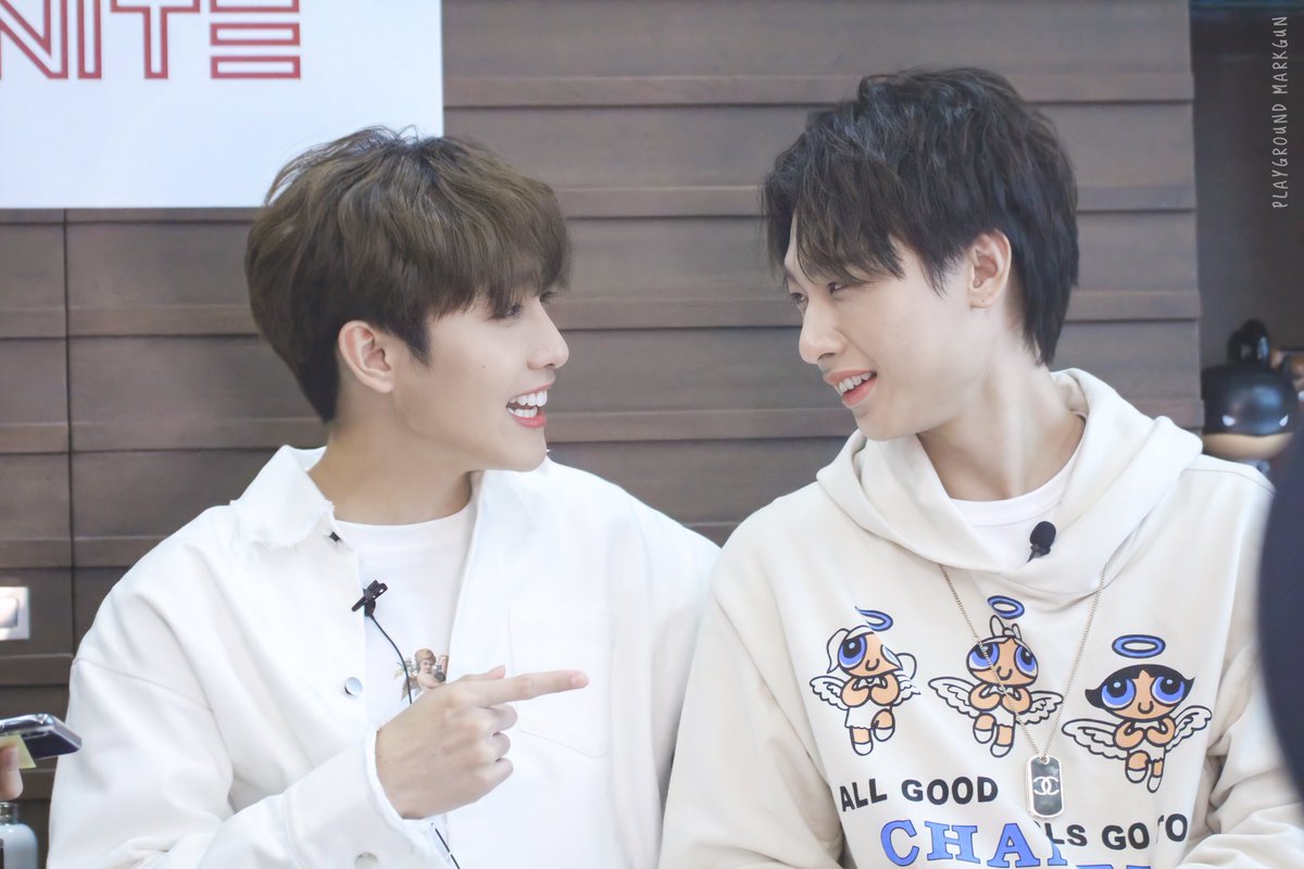 playgroundMG's tweet photo. ขอให้เลิกพูดถึง.... ได้มั้ย 😂

@Mmarksiwat @gunnapatn 🖤💛

#หัวใจศิวัช #AmmoforGN 
#magusMG 
#IGNITExMarkGun https://t.co/JEuMpNr6yH