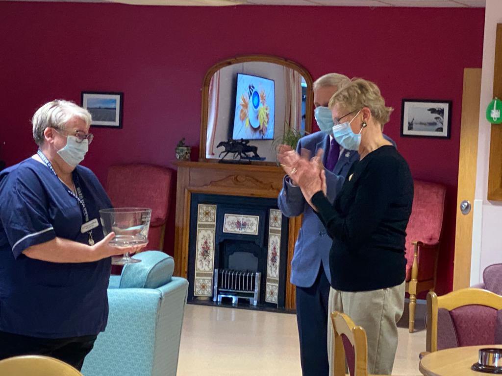 OakWard1's tweet photo. On behalf of Oak Ward I was so proud to receive the Mike Tomkinson award from the Jersey Alzheimer’s Association.  Oak Ward was recognised for their dedication and compassionate care they provided to the residents during the pandemic.  Well done to all the staff, I am so proud. https://t.co/ofuOEJjoIP