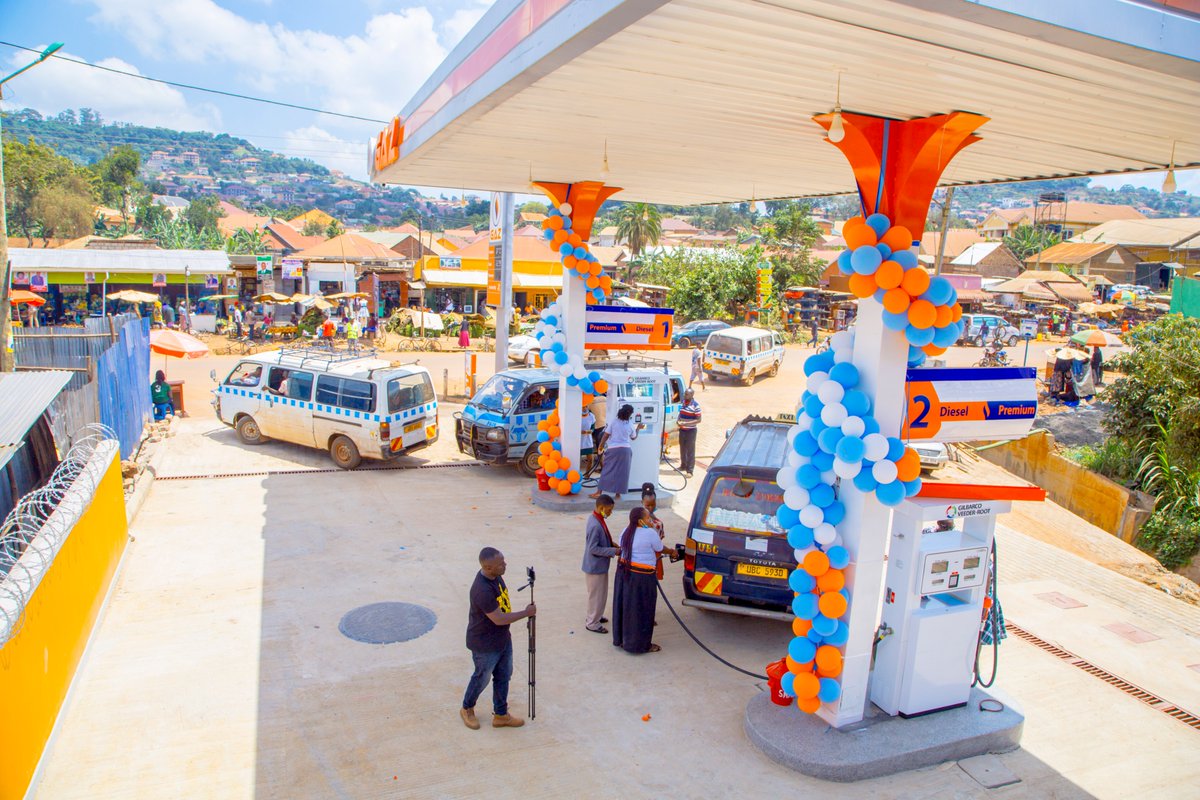 nileenergyltd's tweet photo. We're receiving such great love from the people of #SalamaRoad Kulekana stage. They have already begun enjoying our quality services. It's all happening here at our newest station #gazsalama Munyonyo.
#Nileenergy #GAZCountryWide #turntogaz https://t.co/8yOpOB7ES0