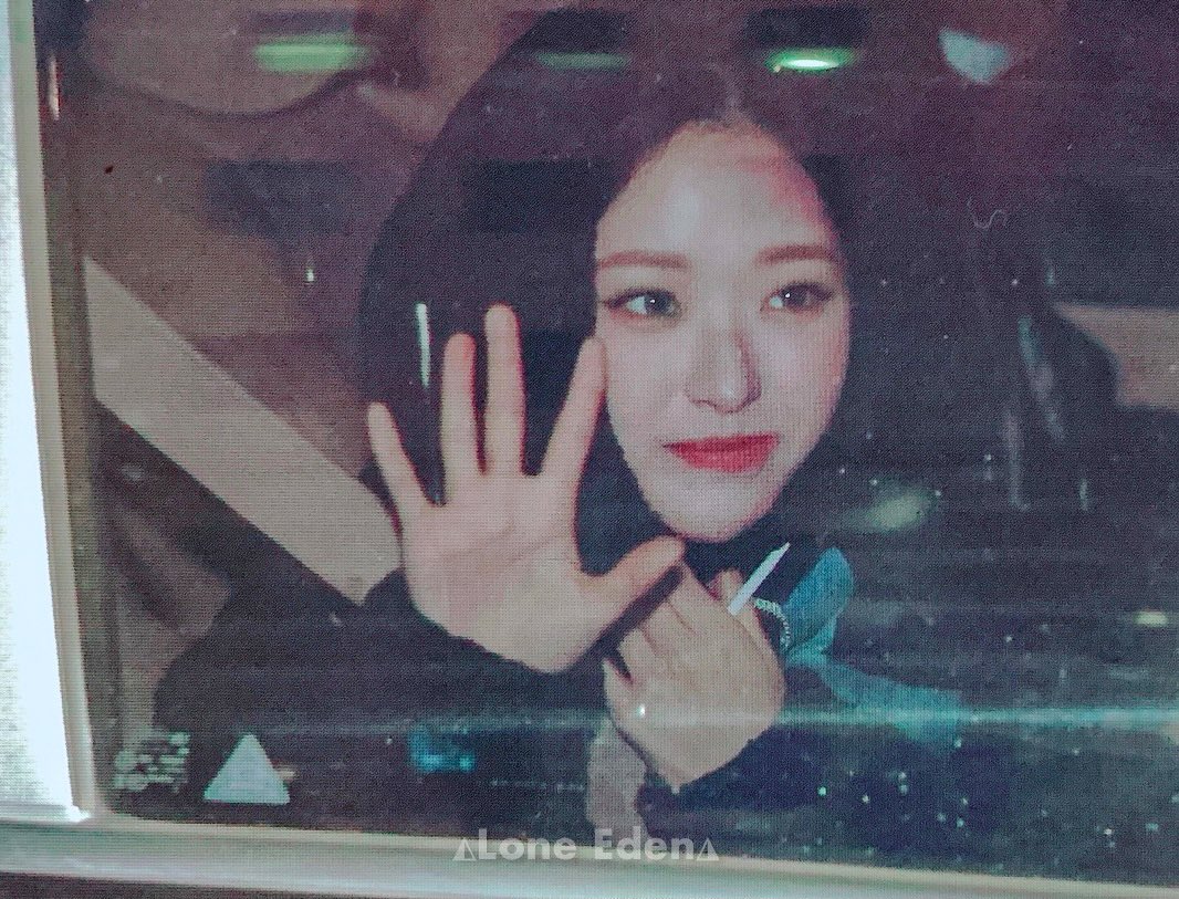 LoneEden1112's tweet photo. 201024 프리뷰 
 #올리비아혜 #OliviaHye #이달의소녀 #LOONA https://t.co/KiRJVYbZkh