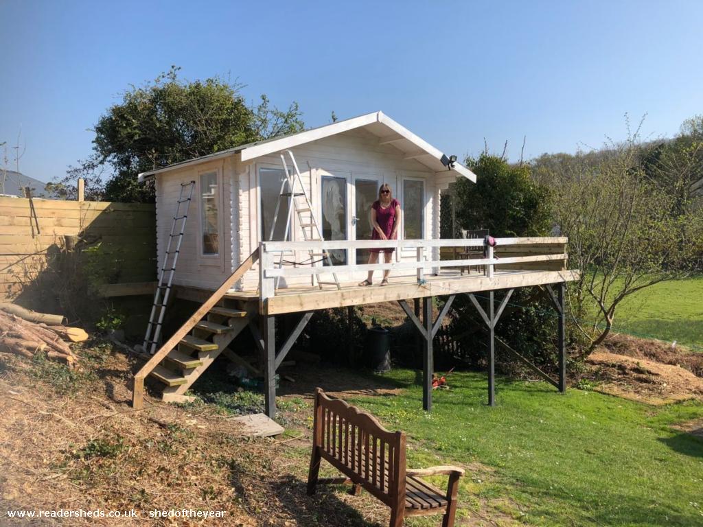 Love a shed on stilts > Nerys's Shed - Unique from Ceredigion  #shedoftheyear  http://www.readersheds.co.uk/share.cfm?SHARESHED=7213#.X5P0bS1_Pjk.twitter  #SaturdayVibes