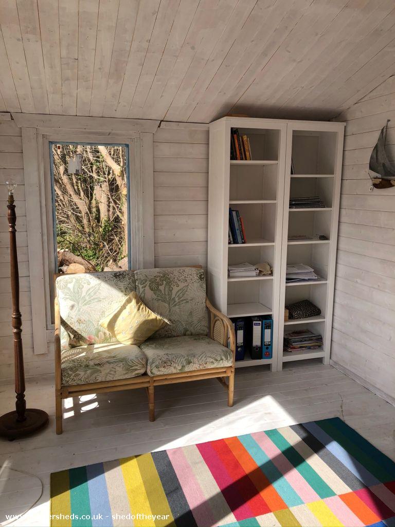 Love a shed on stilts > Nerys's Shed - Unique from Ceredigion  #shedoftheyear  http://www.readersheds.co.uk/share.cfm?SHARESHED=7213#.X5P0bS1_Pjk.twitter  #SaturdayVibes