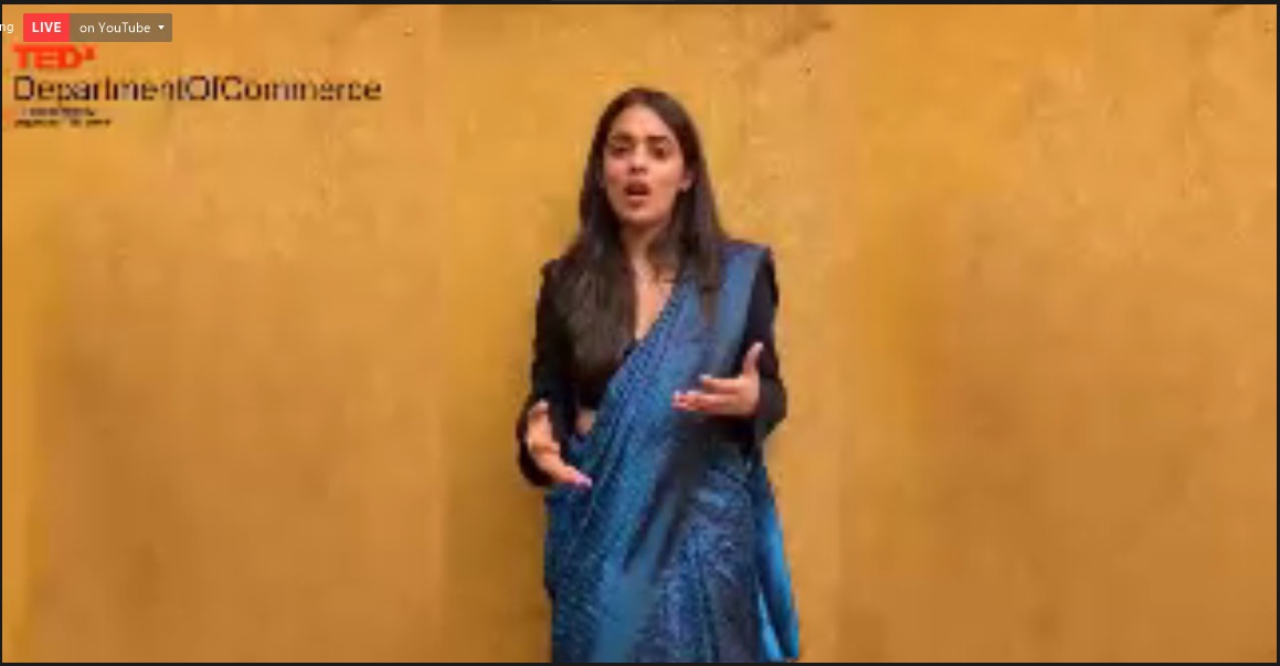 TEDxDoC's tweet photo. "You cannot create legacy, you can work towards it. You can contribute to the society." - Palak Shah 

#TEDx #Tedtalk #TED
#DepartmentOfCommerce #LegacyOfUsAll #StreamLive #WatchWithUs #Speaker #IdeasWorthSpreading #DSE
#MBAIB #MBAHRD https://t.co/vVsxqovPXU