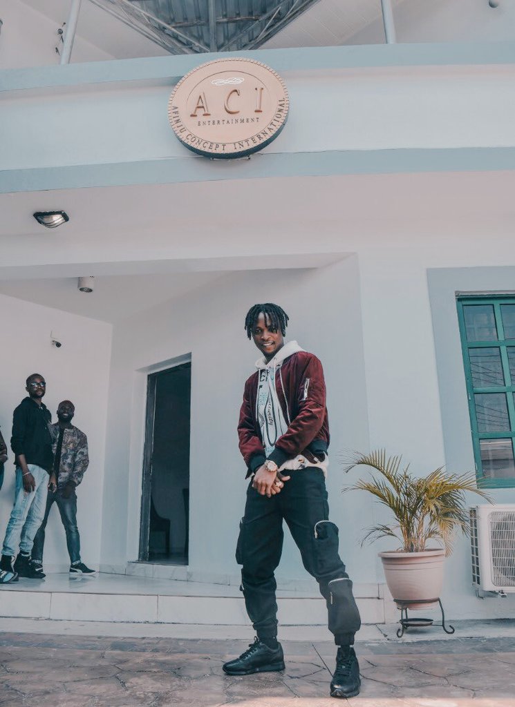 IwalewaI's tweet image. While we #StreamLaycon let's anticipate the musical video of HIP HOP HURRAY!!!!!!💃💃💃💃
#EndSARS #HealingLagos #EndBadGovernanceinNIGERIA