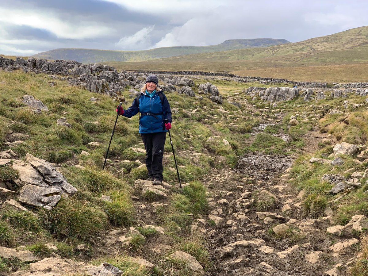 4Robin17's tweet photo. Challenge 19 of 30 #4Robin #yorkshire #threepeaks #penygent #whernside #ingleborough @MytonHospices @TeamMyton π https://t.co/g2VmvUiHe3