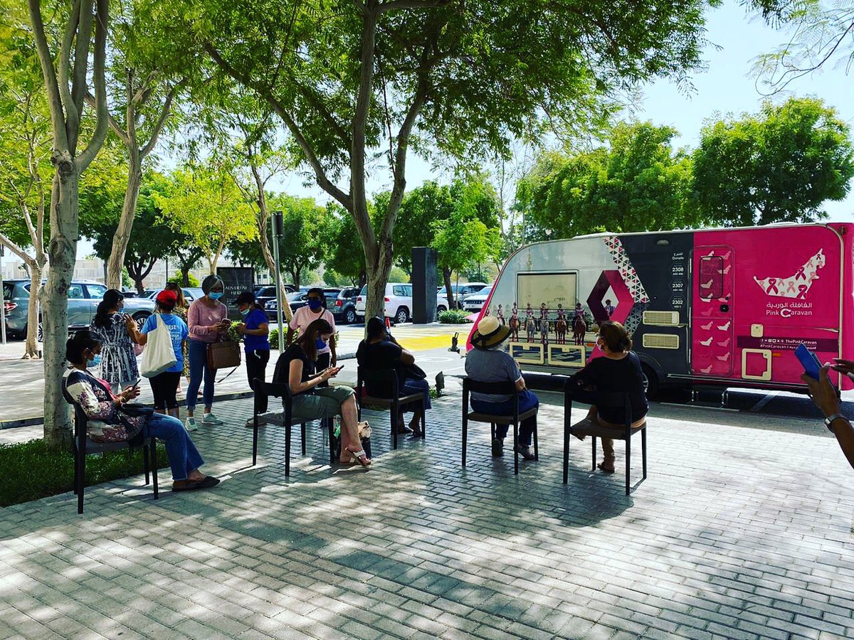 RotaryJumeirah's tweet photo. Rotary Club Jumeriah Dubai has FREE breast cancer exams. Going on now. Visit us today at the Meadows Souq! #BreastCancerAwareness https://t.co/MC1ggi4jN0