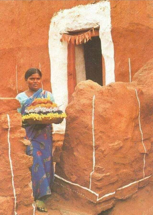NareshKolukula2's tweet photo. #తెలంగాణ ఆచార, సంప్రదాయాలకు ప్రతీక....
మన ఆడబిడ్డల ఆత్మగౌరవాన్ని చాటే పూల వేడుక...!
     #బతుకమ్మ_పండుగ_శుభాకాంక్షలు
 #Bathukamma 
#Telangana 
#NaturalBeauty https://t.co/yZ7sus8Q91