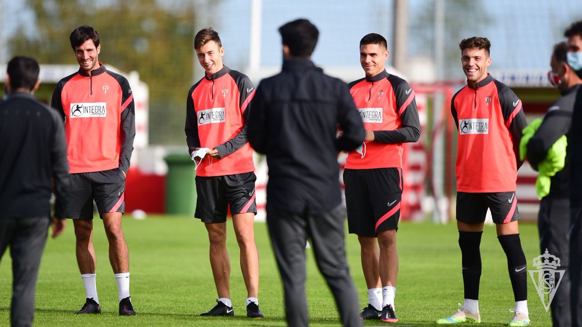 RealSporting's tweet photo. ✅ Todo listo para recibir a la Ponferradina

ℹ Noticia del día 👇
https://t.co/LjtmBEk51L

🔴⚪ #PuxaSporting 🔴⚪ https://t.co/oVLfeNwQGC