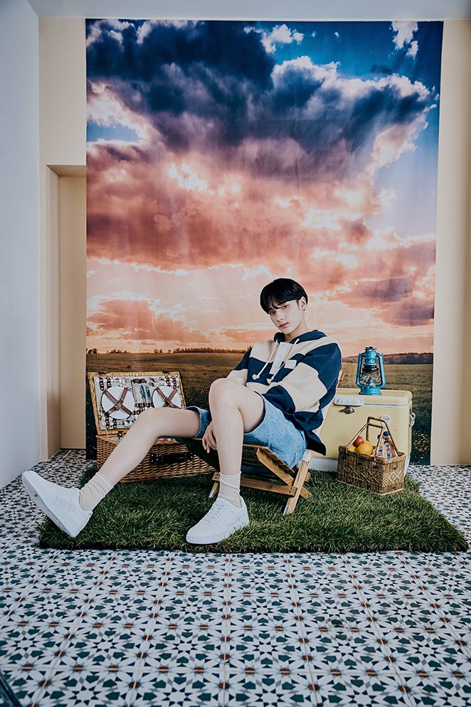  #TXT_HUENINGKAI  What was lost this summer: eating with friends (at home and picnicking at a park)