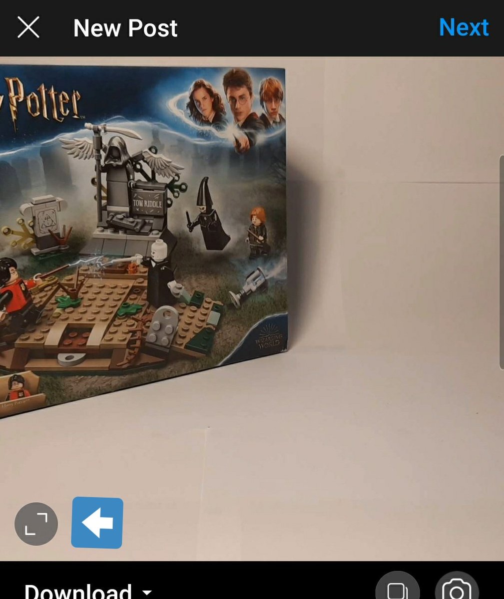 ConnellAnimator's tweet photo. Hey anyone else having problems uploading videos to Instagram after the new update?
For some reason I can't change the aspect ratio anymore its stuck at square 1:1, the button to do so is still there in the bottom left but clicking it does nothing (works fine for pictures though) https://t.co/rX2RzuhQit