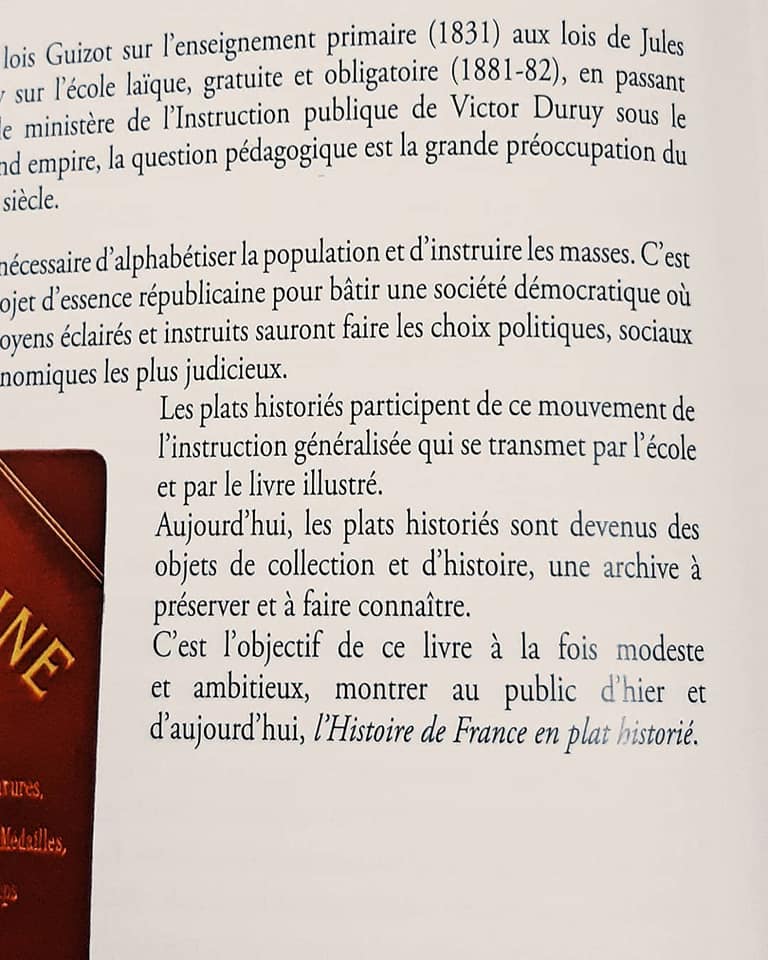 LibrairieHuret's tweet photo. Nouveauté !
.
L'Histoire de France en plat historié (2020).
.💫🔸️
Cet ouvrage présente 570 couvertures de livres à plat historié dédiés à l'Histoire de France.

.🔸️🔸️
En vente : 140 pages, 50€ (58€franco). https://t.co/cy19YEGZYj