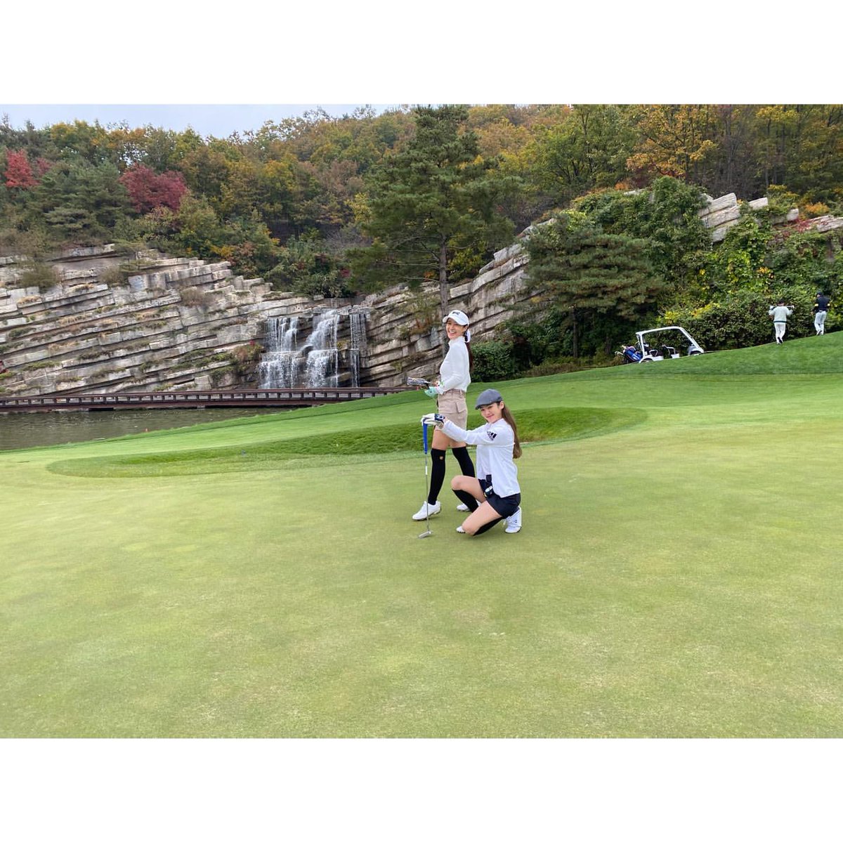 yulstagrm's tweet photo. [INSTAGRAM CAROUSEL] yulyulk: 함께해서 정말 행복했어 🏌🏻‍♀️ https://t.co/GMjY1IflXZ (3P) #yulstagram https://t.co/2g5SmybzKI