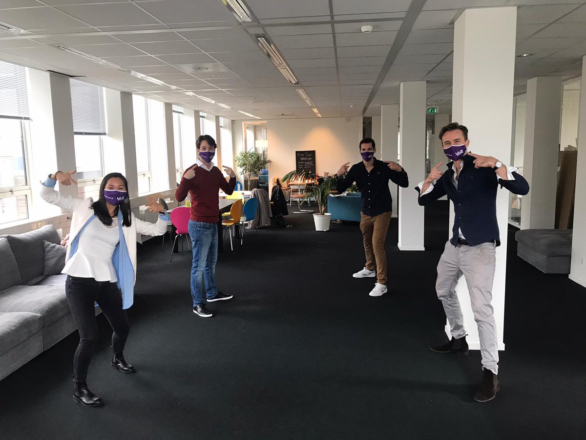 VoltNederland's tweet photo. Ook nieuw geïntroduceerd op het #VoltCongres het #VoltKapje
#VoltCongres10 #TK2021 #VoltProgramma https://t.co/2cplOfrzPb