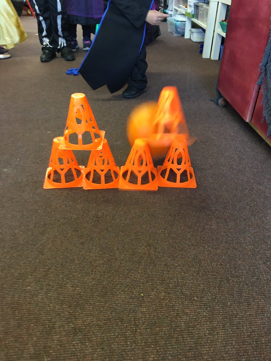 MrsNeills's tweet photo. We had lots of Halloween  fun and games yesterday. Pumpkin bowling was great fun ! Happy Halloween 🎃 https://t.co/N4z0JippHK