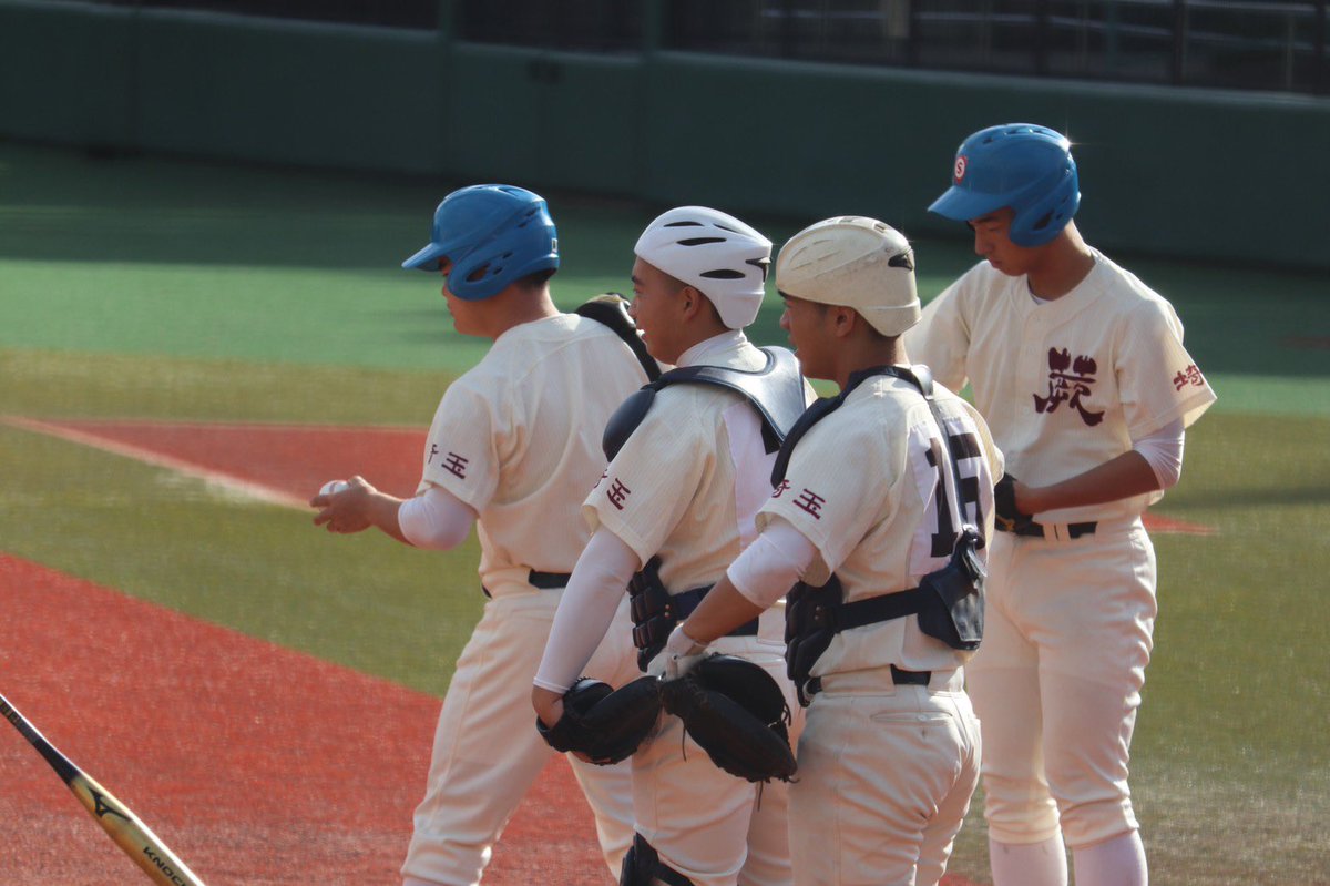 蕨高校硬式野球部 公式 本日の試合結果 7 4で川口青陵高校に勝利しました 準決勝は10 31 土 川口市営球場第1試合 8 30 で 武南高校と対戦します 応援宜しくお願い致します 蕨高校 蕨高校硬式野球部 高校野球 蕨高校硬式野球部 公式 本日の試合結果 7 4で川口青陵高校に勝利しました 準決勝は10 31 土 川口市営球場第1試合 8 30 で 武南高校と対戦します 応援宜しくお願い致します 蕨高校 蕨高校硬式野球部 高校野球