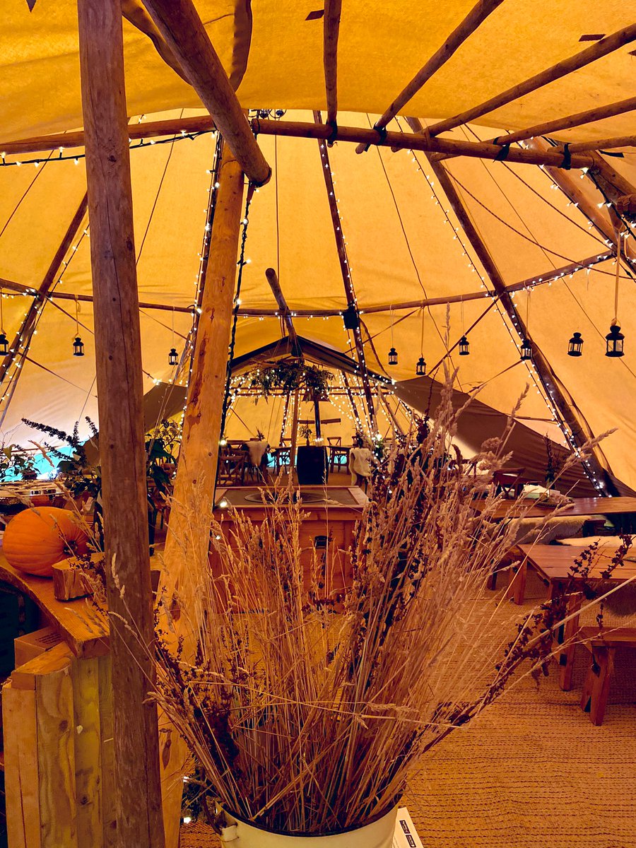 T I P I ⛺️ 

Open From Noon

Mussels &amp; Mulled cider

<a href="/Lifeboat_Inn/">The Lifeboat Inn</a> <a href="/vstnorthnorfolk/">Visit North Norfolk</a> 

🍂