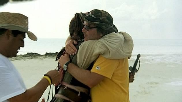 a thread of my favourite pirates of the caribbean behind the scenes photos to warm your heart: