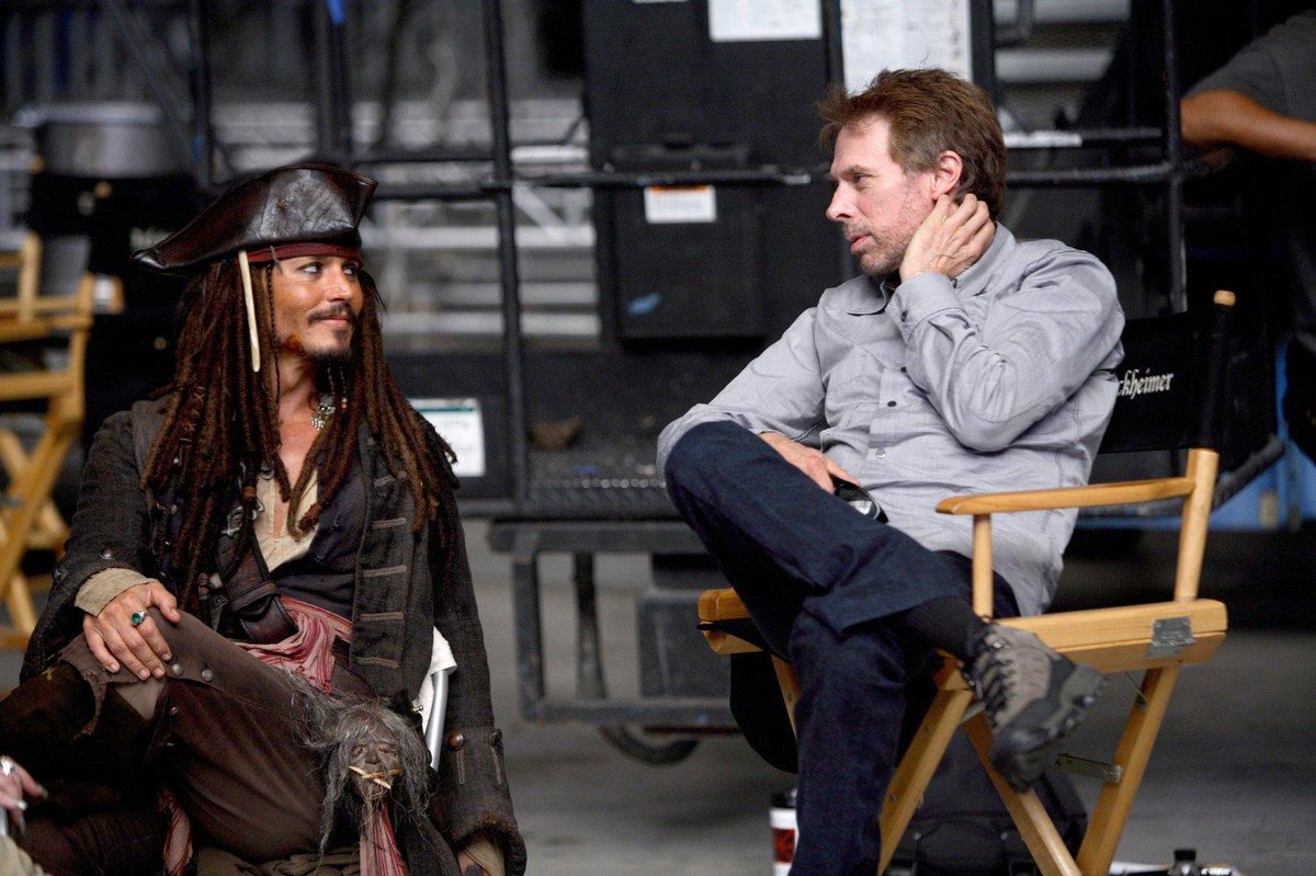 a thread of my favourite pirates of the caribbean behind the scenes photos to warm your heart: