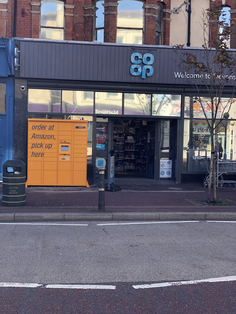 LabourBayliss's tweet photo. Calling on the @coopuk to remove this eyesore from outside your #Bexhill store in our Edwardian Conservation Area  @RotherAlliance @RotherDC @BexhillObs @BexhillLabour @BexhillRadio https://t.co/GXc7ru0bmO