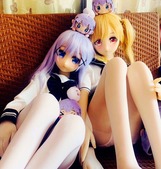 チノちゃん&amp;オリジナルの子(1:1 TPE ドール)
瞳は自分で描いたもの! 
#aotumedoll #animedoll 