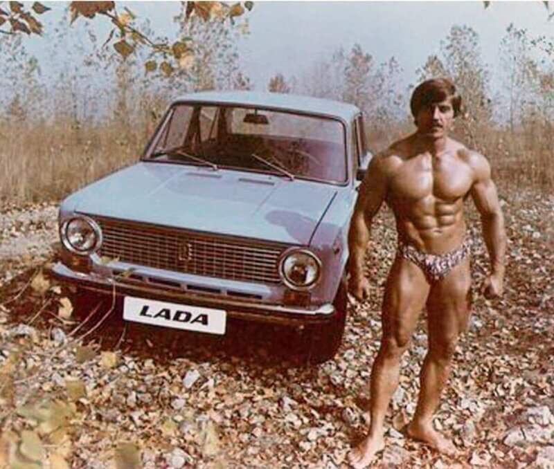ElFtILoXIAABONP?format=jpg&name=900x900