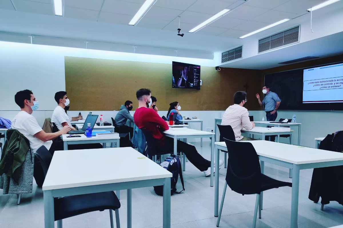 BioErgon's tweet photo. This weekend we teach in the I Master in Sports Biomechanics in Spain, offered by @USPCEU in collaboration with @SportsBEng. https://t.co/AsUlGxcSYr https://t.co/hBcg2GWIoW