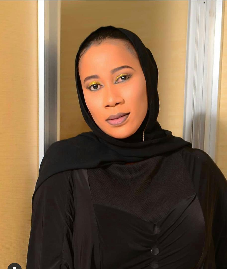 SaharaReporters's tweet photo. Buhari’s Fanatic, Zainab Abdullahi, Puts Up Instagram Post Calling On Northerners To Attack Rights Activist, Aisha Yesufu https://t.co/OpvQO44oWa